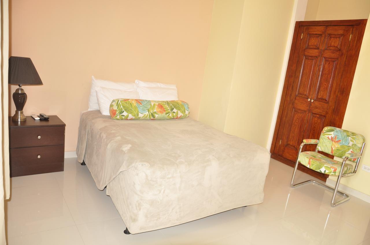 Sams Hotel Port-au-Prince Dış mekan fotoğraf